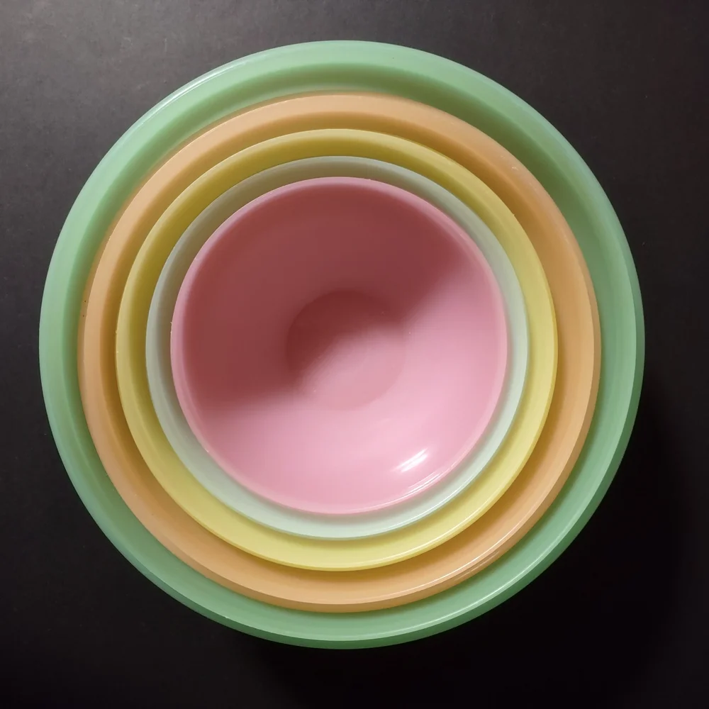 Vtg Tupperware Wonderlier Bowls Set of 5 Pastel Mixing Storing Nesting No Lid - Picture 1 of 5
